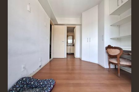 Apartamento à venda com 160m², 3 quartos e 2 vagasSuíte 1