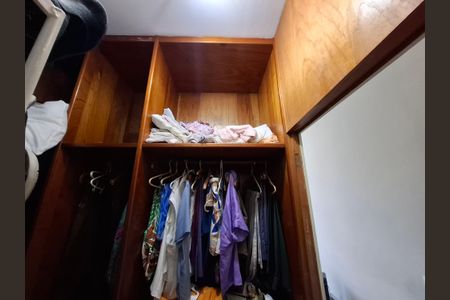 Apartamento à venda com 160m², 3 quartos e 2 vagasCloset da suíte 2
