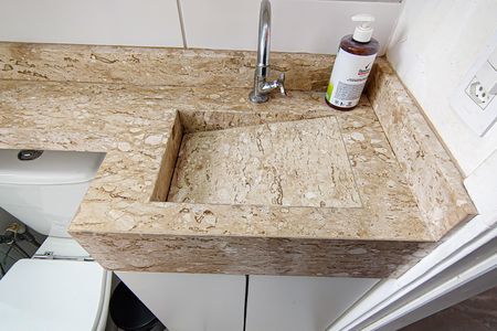 Apartamento à venda com 50m², 2 quartos e 1 vagaBanheiro Social