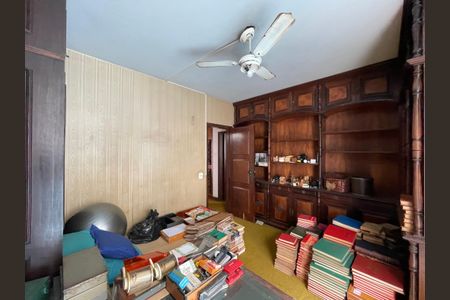 Casa à venda com 300m², 3 quartos e 2 vagasQuarto 1