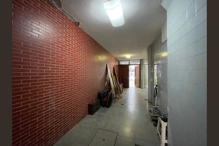 Casa à venda com 300m², 3 quartos e 2 vagasGaragem