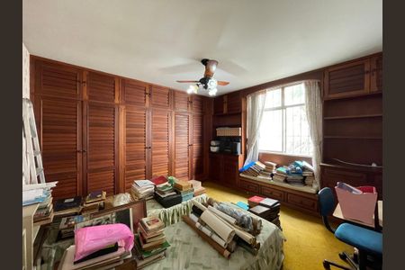 Casa à venda com 300m², 3 quartos e 2 vagasQuarto 2