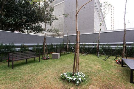 Apartamento à venda com 67m², 2 quartos e sem vagaÁrea comum