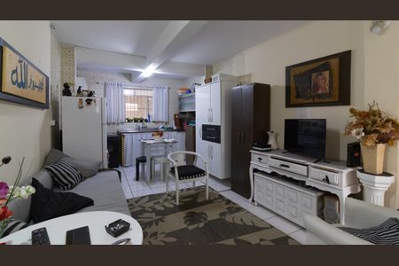 Casa à venda com 312m², 4 quartos e 4 vagasCasa 2 - Sala/Cozinha