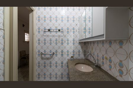 Casa à venda com 312m², 4 quartos e 4 vagasCasa 1 - Banheiro Suíte 2