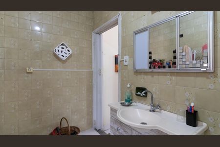 Casa à venda com 312m², 4 quartos e 4 vagasCasa 2 - Banheiro da Suíte