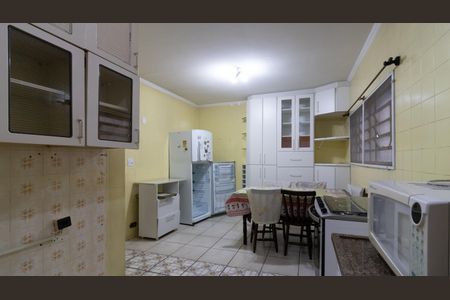 Casa à venda com 312m², 4 quartos e 4 vagasCasa 1 - Cozinha
