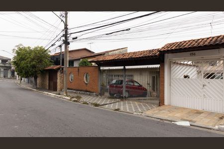 Casa à venda com 312m², 4 quartos e 4 vagasFachada