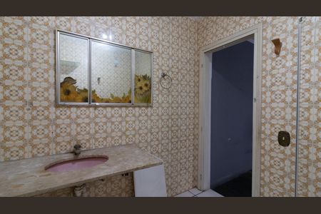 Casa à venda com 312m², 4 quartos e 4 vagasCasa 1 - Banheiro Suíte 1