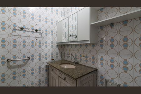 Casa à venda com 312m², 4 quartos e 4 vagasCasa 1 - Banheiro Suíte 2