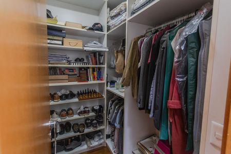 Apartamento à venda com 278m², 4 quartos e 4 vagasCloset  da Suíte 1