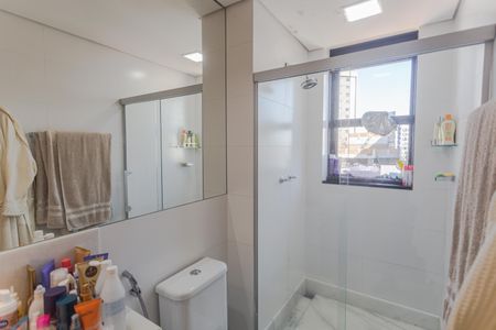 Apartamento à venda com 278m², 4 quartos e 4 vagasBanheiro da Suíte 2