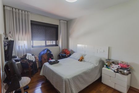 Apartamento à venda com 278m², 4 quartos e 4 vagasSuíte 2