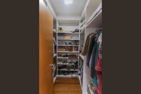 Apartamento à venda com 278m², 4 quartos e 4 vagasCloset  da Suíte 1