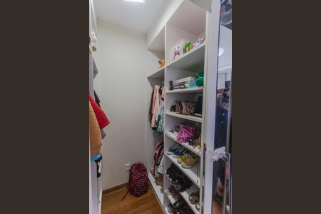 Apartamento à venda com 278m², 4 quartos e 4 vagasCloset da Suíte 3