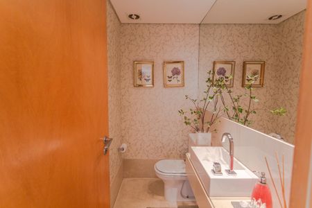 Apartamento à venda com 278m², 4 quartos e 4 vagasLavabo na Sala