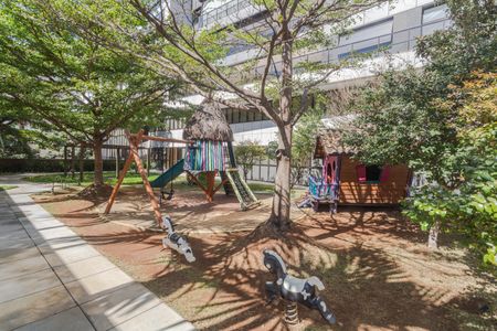 Apartamento à venda com 278m², 4 quartos e 4 vagasÁrea comum - Playground