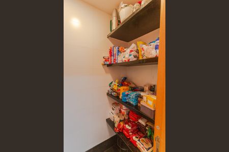 Apartamento à venda com 278m², 4 quartos e 4 vagasDespensa da Cozinha