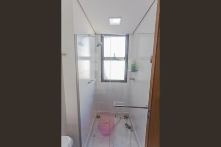 Apartamento à venda com 278m², 4 quartos e 4 vagasBanheiro da Suíte 4