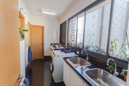 Apartamento à venda com 278m², 4 quartos e 4 vagasÁrea de Serviço