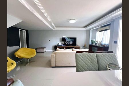 Casa à venda com 130m², 3 quartos e 1 vaga