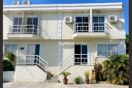 Casa à venda com 130m², 3 quartos e 1 vaga