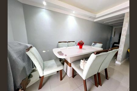 Casa à venda com 130m², 3 quartos e 1 vaga