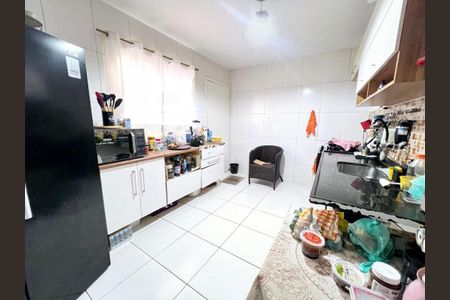 Casa à venda com 130m², 3 quartos e 1 vaga