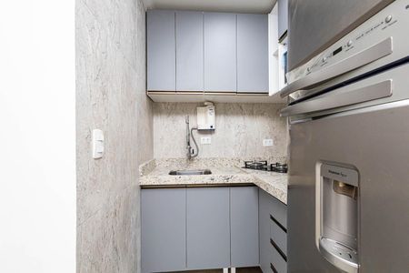 Studio para alugar com 29m², 1 quarto e 1 vaga Studio para alugar com 29m², 1 quarto e 1 vagaCozinha