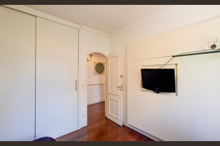 Apartamento para alugar com 240m², 4 quartos e 2 vagasQuarto 2