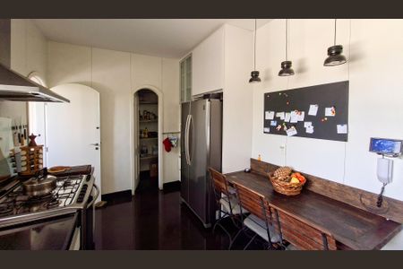 Apartamento para alugar com 240m², 4 quartos e 2 vagasCozinha