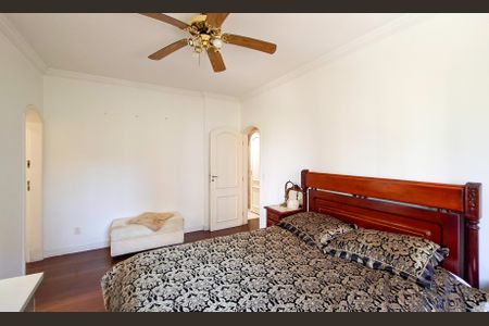 Apartamento para alugar com 240m², 4 quartos e 2 vagasSuíte 1