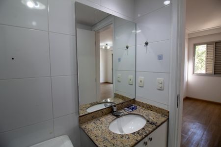Apartamento para alugar com 66m², 2 quartos e 1 vagaBanheiro Social