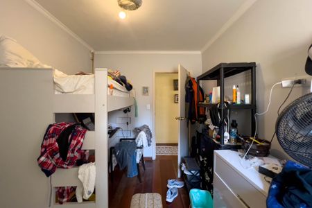 Casa à venda com 315m², 4 quartos e 2 vagasQuarto 1