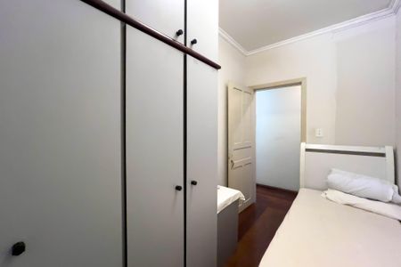 Casa à venda com 315m², 4 quartos e 2 vagasQuarto 3