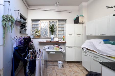 Casa à venda com 315m², 4 quartos e 2 vagasÁrea de serviço