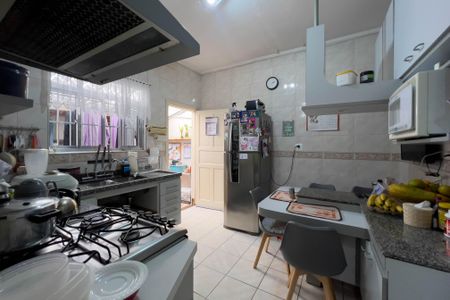 Casa à venda com 315m², 4 quartos e 2 vagasCozinha