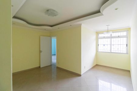 Apartamento à venda com 78m², 3 quartos e 1 vaga Apartamento à venda com 78m², 3 quartos e 1 vagaSala
