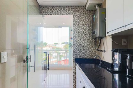 Apartamento à venda com 82m², 3 quartos e 2 vagas Apartamento à venda com 82m², 3 quartos e 2 vagasCozinha e Área de Serviço