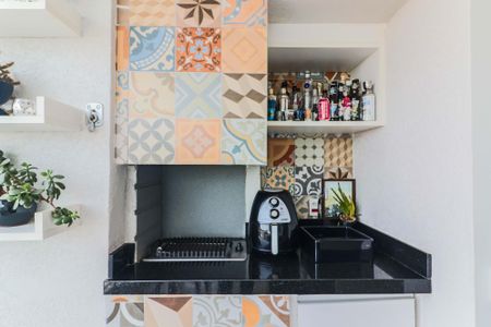 Apartamento à venda com 82m², 3 quartos e 2 vagas Apartamento à venda com 82m², 3 quartos e 2 vagasVaranda