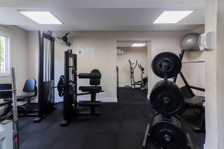 Apartamento à venda com 82m², 3 quartos e 2 vagas Apartamento à venda com 82m², 3 quartos e 2 vagasÁrea comum - Academia