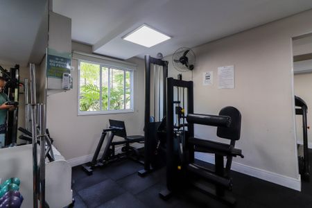 Apartamento à venda com 82m², 3 quartos e 2 vagas Apartamento à venda com 82m², 3 quartos e 2 vagasÁrea comum - Academia