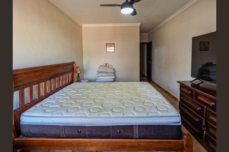 Casa à venda com 150m², 3 quartos e 3 vagasSuite