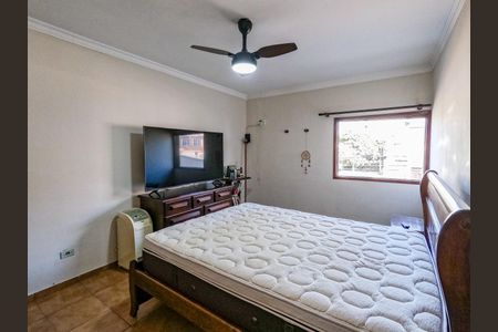 Casa à venda com 150m², 3 quartos e 3 vagasSuite