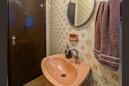 Casa à venda com 150m², 3 quartos e 3 vagasBanheiro Social