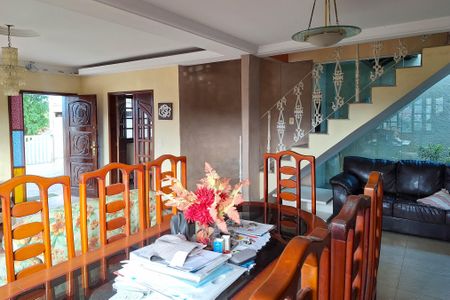 Casa à venda com 400m², 5 quartos e 3 vagas Casa à venda com 400m², 5 quartos e 3 vagasSala 1