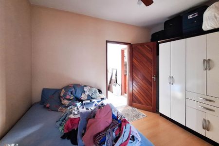 Casa à venda com 400m², 5 quartos e 3 vagas Casa à venda com 400m², 5 quartos e 3 vagasQuarto 1