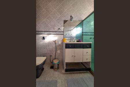 Casa à venda com 400m², 5 quartos e 3 vagas Casa à venda com 400m², 5 quartos e 3 vagasBanheiro da Suíte 1