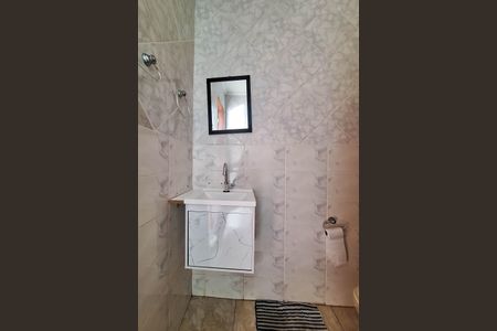 Casa à venda com 400m², 5 quartos e 3 vagas Casa à venda com 400m², 5 quartos e 3 vagasBanheiro 2