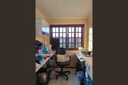 Casa à venda com 400m², 5 quartos e 3 vagas Casa à venda com 400m², 5 quartos e 3 vagasQuarto 2